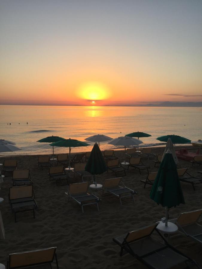 Laris Bed & Breakfast Castellabate Exterior foto