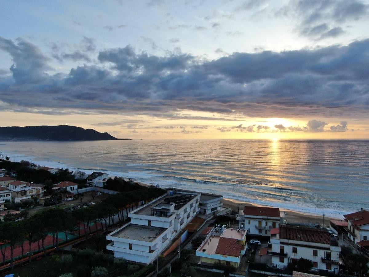 Laris Bed & Breakfast Castellabate Exterior foto