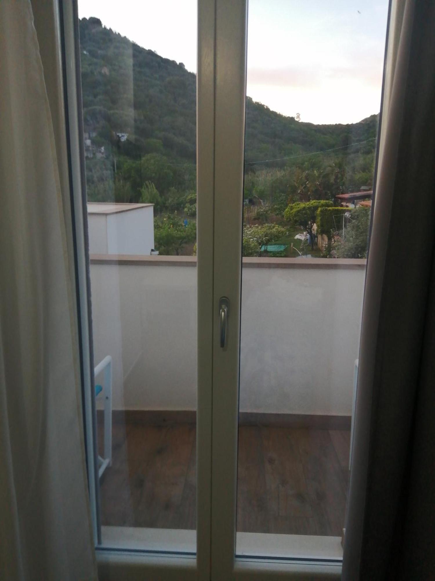 Laris Bed & Breakfast Castellabate Exterior foto