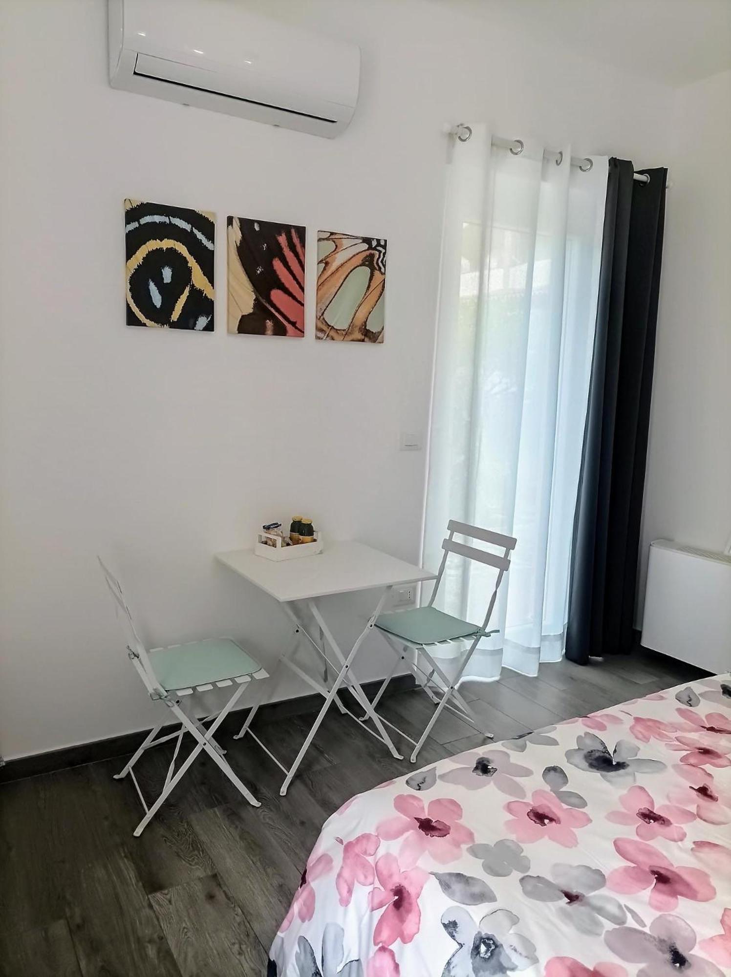 Laris Bed & Breakfast Castellabate Exterior foto